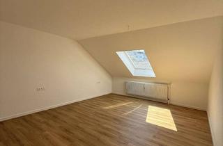 Wohnung mieten in 72585 Riederich, helle 2,5 Zimmer-Dachgeschosswohnung in Riederich