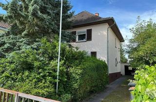 Einfamilienhaus kaufen in 64297 Eberstadt, Freistehendes Einfamilienhaus mit großem Grundstück in begehrter Wohnlage am Fuß des Frankensteins