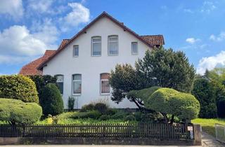 Mehrfamilienhaus kaufen in Basbergstraße 48, 31787 Hameln, Hameln, Mehrfamilienhaus mit Scheune und Grünfläche