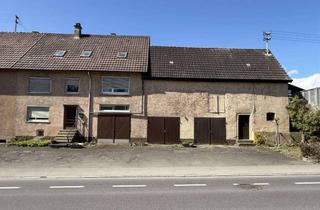 Doppelhaushälfte kaufen in 88525 Dürmentingen, Günstige Doppelhaushälfte mit Scheune, Garagen und kleinem Garten