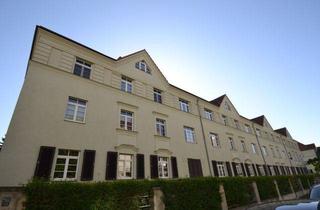 Wohnung mieten in Guerickestraße 18, 01257 Dresden, Helle 2-Zi- Altbauwohnung - Loggia & Garten*