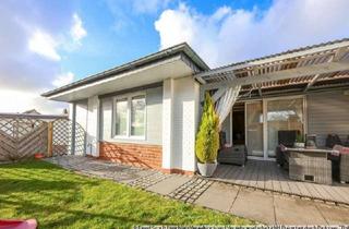 Haus kaufen in 22869 Schenefeld, Vermietet, gepflegter Bungalow mit Garage