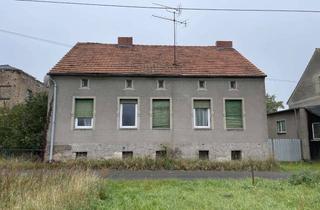 Einfamilienhaus kaufen in Woltersdorf 11, 16818 Walsleben, Einfamilienhaus mit einsturzgefährdetem Nebengelass
