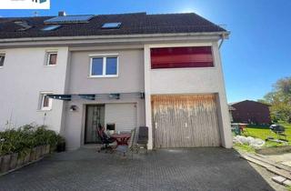Haus kaufen in Untere Straße, 73268 Erkenbrechtsweiler, Großzügiges Wohnen mit Freisitz, Garage und moderner Aufteilung in Erkenbrechtsweiler