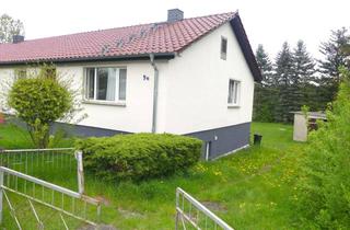 Doppelhaushälfte kaufen in 17237 Kratzeburg, Doppelhaushälfte mit Potential in 1A - Lage