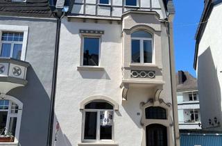 Villa kaufen in 54290 Trier, Seltene Kaufgelegenheit! Umfassend modernisierte Jugendstil-Villa mit 5 Apartments in TRIER SÜD