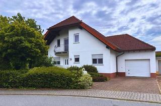 Haus mieten in Schubertweg 34, 68649 Groß-Rohrheim, Ruhig gelegenes Einfamilienhaus mit Garten und Garage