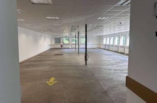 Gewerbeimmobilie mieten in Industriestraße, 66129 Saarbrücken, Effizient nutzbare Lagerfläche in Saarbrücken