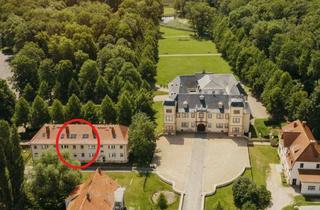 Anlageobjekt in 99094 Molsdorf, • Stilvolle 2-Zimmer-Wohnung mit Blick in den Schlossgarten in Molsdorf