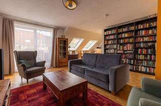 Wohnung kaufen in 12559 Müggelheim, Charmante Dachgeschosswohnung mit sonnigem Balkon