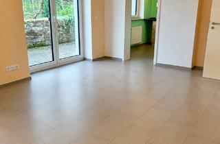 Wohnung mieten in 54675 Sinspelt, 3 ZKB Paradis im Grünen mit Balkon & frisch renoviert - auch Ideal für Pendler