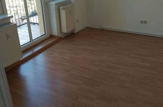 Wohnung mieten in Voglerstraße 33, 01277 Striesen-Ost, Charmante 3-Zimmer Altbauwohnung mit Balkon