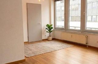 Wohnung mieten in Pfarrer-Perabo-Platz, 60326 Gallus, Modernes Wohnerlebnis für Paare: Stilvolle 2-Zi.-Wohnung mit Balkon & TG-Stellplatz im Gallus