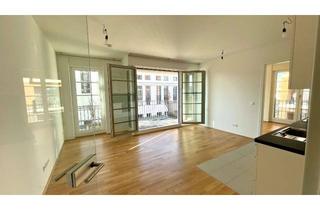 Wohnung mieten in Am Münchfeld 43, 80999 Allach-Untermenzing, Lichtdurchflutete 2 Zimmerwohnung mit Einbauküche