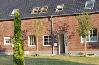 Wohnung mieten in 52511 Geilenkirchen, helle, individuelle Maisonette-Wohnung in grüner Landhaus-Anlage