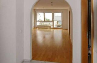 Wohnung mieten in Rogenweg 11, 71706 Markgröningen, 3,5-Zimmer-Wohnung mit Einbauküche, Balkon und TG-Stellplatz