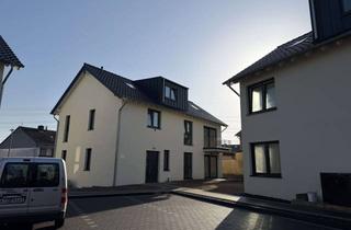 Wohnung mieten in 50997 Meschenich, Wohnen mit Charakter: Großzügige Vier-Zimmer-Wohnung in Köln-Meschenich