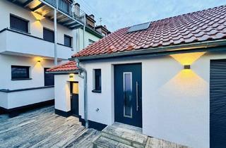 Mehrfamilienhaus mieten in 76131 Rintheim, Top saniertes Mehrfamilienhaus mit vier komplett möblierten 2-Zimmer-Design-Apartments!