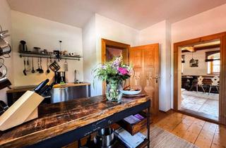 Einfamilienhaus kaufen in 83224 Grassau, Verkauf gegen Gebot - Charmantes Zweifamilienhaus im Herzen von Grassau