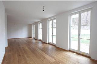 Wohnung mieten in 84028 Landshut, Außergewöhnlich schön! Exklusive 4-Zimmer-Wohnung mit Terrasse im Herzen von Landshut!