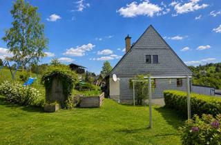 Haus kaufen in 09471 Bärenstein, Liebevoll saniertes Familiendomizil im Erzgebirge mit Garten und Ausbaupotenzial