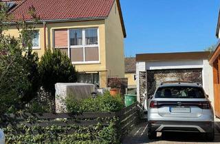 Doppelhaushälfte kaufen in 91413 Neustadt, Neustadt an der Aisch - Doppelhaushälfte mit Garage in zentrumsnaher Lage