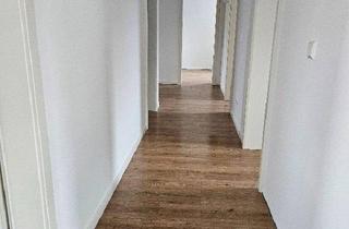 Wohnung kaufen in 54294 Trier, Trier - Eigentumswohnung mit Terrasse und Garage in Trier-Zewen