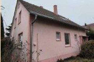 Haus kaufen in 75438 Knittlingen, Knittlingen - Renovierungsbedürftiges Zweifamilienhaus mit Potenzial