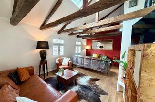 Wohnung kaufen in 45219 Essen, Essen - Altstadt-Charme + Terrasse + provisionsfrei - süßes Fachwerkhaus