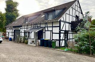 Haus kaufen in 58239 Schwerte, Schwerte - Ein- Zweifamilienhaus mit Scheune in Schwerte Holzen