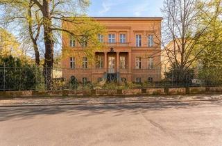 Wohnung kaufen in 14469 Potsdam, Potsdam - Großzügige Hochparterrewohnung mit Garten in begehrter City-Lage