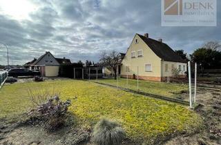 Einfamilienhaus kaufen in 97318 Kitzingen, Kitzingen - Schaffen Sie sich ein neues Zuhause mit viel Platz!