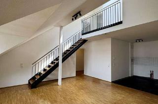 Wohnung kaufen in Bertha-Von-Suttner-Allee, 77933 Lahr, Stilvolle Maisonettewohnung mit Galerie, Dachterrasse & Aufzug