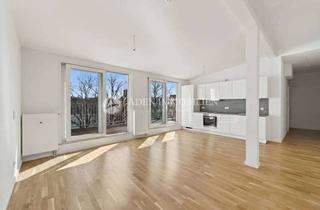 Wohnung kaufen in Grünberger Straße 65, 10245 Friedrichshain, 2025 FERTIG! Neue 77m² Dachgeschosswohnung Friedrichshain: Südblick, XXL Terrasse, 3 Zi.!