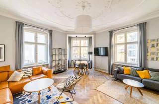 Wohnung kaufen in Zehdenicker Straße 25, 10119 Prenzlauer Berg, Bezugsfreie 4-Zimmer-Altbauwohnung in Top-Lage: Hohe Decken, Parkett, Stuck Balkon und vieles mehr!