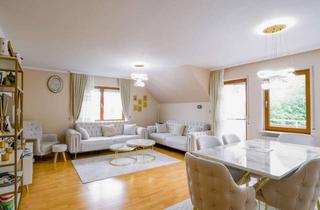 Wohnung kaufen in 74211 Leingarten, Charmante 3-Zimmer-Dachgeschosswohnung mit Loggia und Weitblick