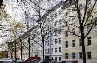 Wohnung kaufen in Oppelner Straße 18, 10997 Kreuzberg, Altbauklassiker: Großzügige 4-Zimmer-Wohnung in beliebter Kiezlage - nur einen Steinwurf vom Görli!