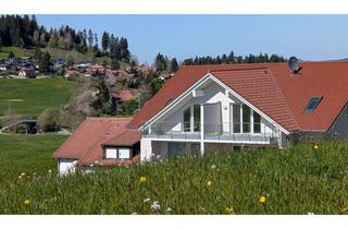 Wohnung kaufen in Am Lindenbühl, 88179 Oberreute, Helle Dachgeschosswohnung in ruhiger zentraler Lage mit Fern- und Bergblick Richtung Säntis Massiv