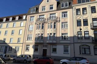 Wohnung mieten in 24939 Nordstadt, Schöne 3-Zimmer Altbauwohnung in Flensburg mit modernisiertem Duschbad!