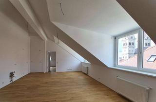 Wohnung mieten in Kreittmayrstraße 30, 80335 Maxvorstadt, Helle Dachgeschosswohnung im St.-Benno-Viertel