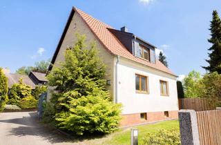 Wohnung mieten in Bevenroder Str. 56, 38108 Braunschweig, Gemütliche 2-Zimmer-Dachgeschosswohnung mit Dachbodenbenutzung in Querum