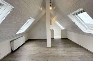 Wohnung mieten in Lindenstr. 15, 74382 Neckarwestheim, Modernisierte 1-Zimmer-Dachgeschosswohnung mit Stellplatz
