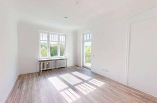 Wohnung mieten in Hafendamm 12/13, 24937 Jürgensby, Wundervolle 5-Zimmer-Altbauwohnung mit 2 BALKONEN und Einbauküche in direkter Hafennähe