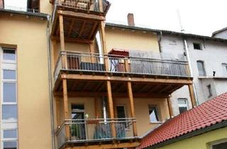 Wohnung mieten in Ludwig-Chronegk Strasse 16, 98617 Meiningen, Wir genießen die Sonne auf unserem Balkon