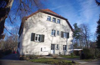Wohnung mieten in Karl-Marx-Str., 09633 Halsbrücke, 1 Raum Etagenwohnung mit großem Balkon iun parkähnlichem Umfeld
