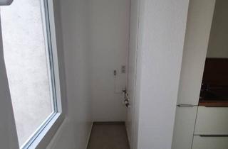 Wohnung mieten in 24106 Wik, Exklusive, neubaugleiche 2-Zimmer-Wohnung m. Balkon, Loggia, EBK