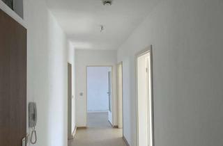 Wohnung mieten in Cornelienstr. 39, 63739 Aschaffenburg, 3-Zimmer-Dachgeschoss-Wohnung mit Balkon