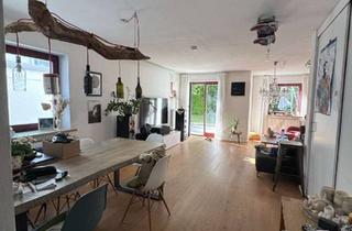 WG-Zimmer mieten in Petersbergstr., 83026 Süd, 4er WG sucht 2 neue Mitgewohner/innen