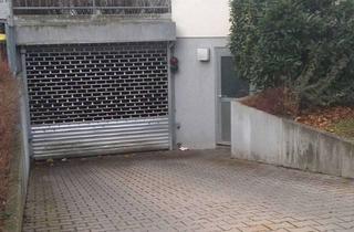 Garagen mieten in Stettener Straße 24, 70734 Fellbach, Tiefgaragenplatz