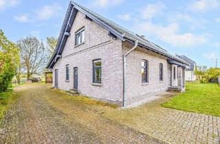Haus kaufen in 19217 Rehna, Großzügiges, teilsaniertes Generationenhaus in idyllischer Feldrandlage!